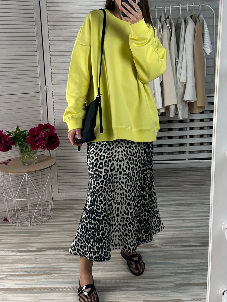 White Oversized Crewneck Sweatshirts Women Autumn Comfort Colors Pink Mom Sweatshirt Yellow Cotton Fall Sweatshirt For Women