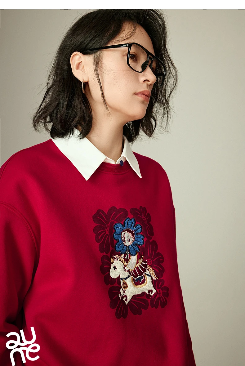 TOYOUTH Mengzhu Daji New Year Co-branded Hoodie for Women 2025 Winter New Pellet Fleece Velvet Loose Year of the Horse Top