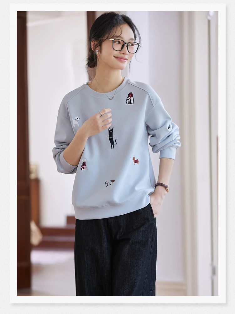 VIMLY Funny Graphic Sweatshirt 2026 Woman Blue Cat and Dog Embroidery Spring Autumn Casual Crew Neck Tops Female Clothes A0779