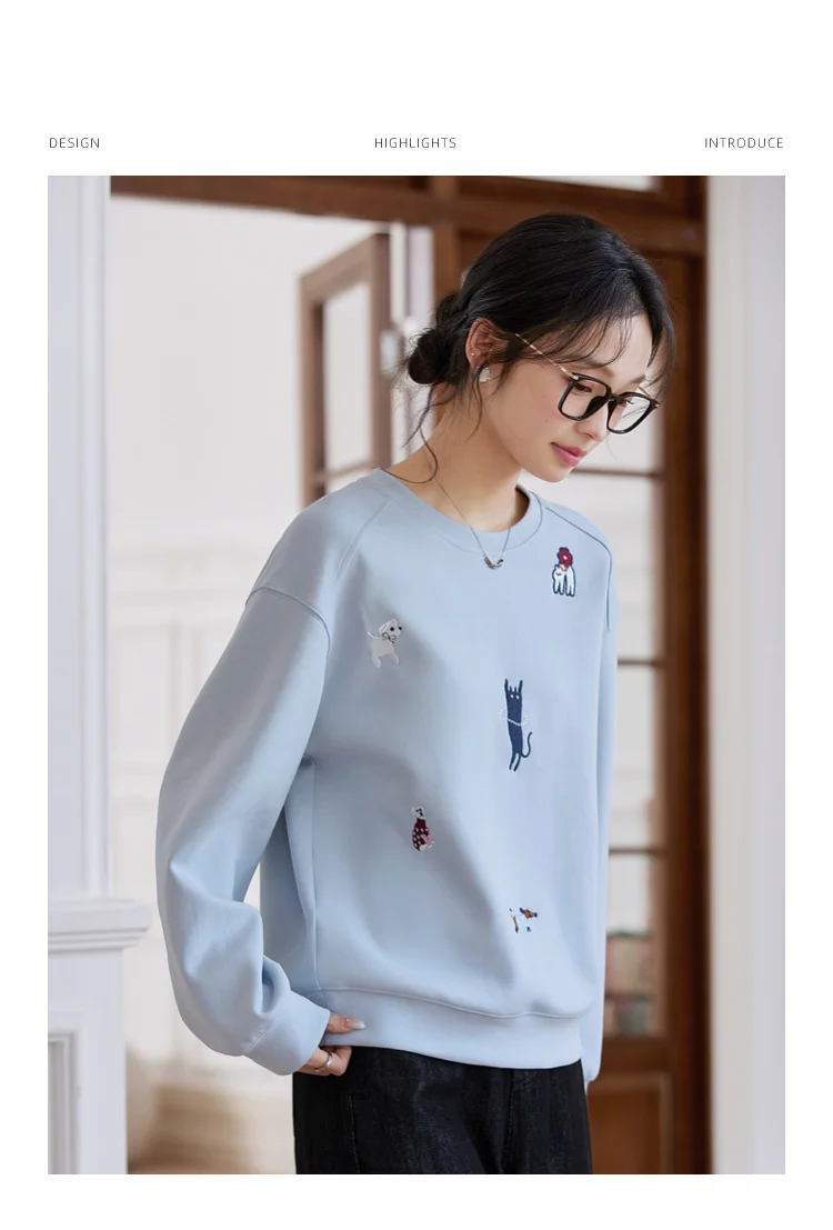 VIMLY Funny Graphic Sweatshirt 2026 Woman Blue Cat and Dog Embroidery Spring Autumn Casual Crew Neck Tops Female Clothes A0779