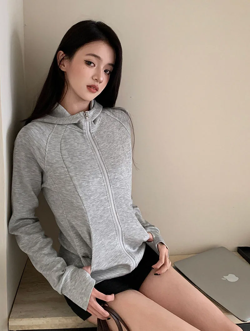 Gray Zipper Hooded Sweatshirt Women 2026 New Korean Slim Fit Cardigan Long Sleeve Coat Woman Solid Pockets Sports Hoodies Jacket
