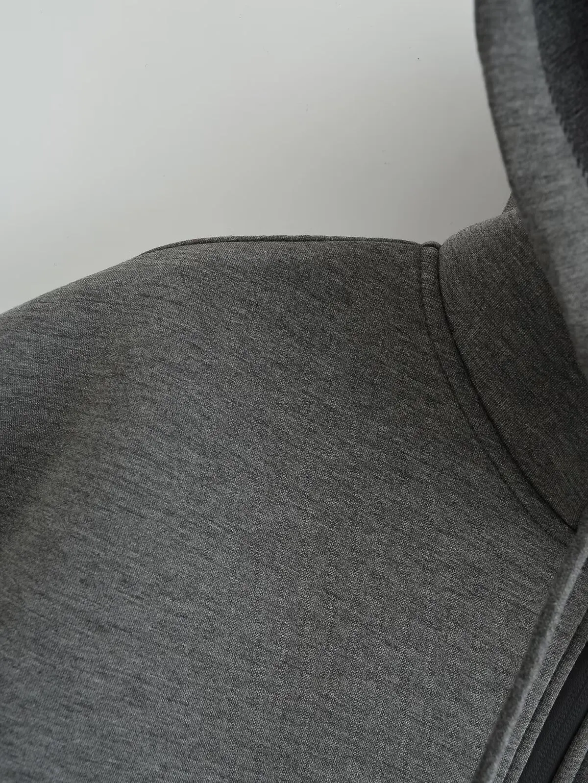 HH 2026 Casual Women's Soild Zipper Hoodie Long Sleeve Big Pocket Zipper Jacket With Hood Female Loose Outerwear Coat Tops