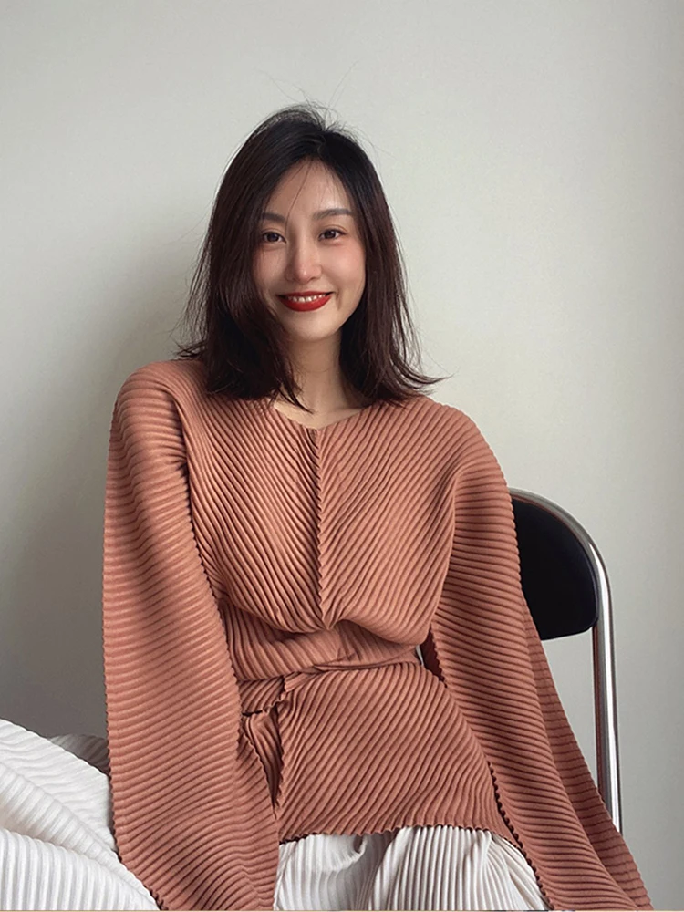 Miyake Pleated Long Sleeve Top V-Neck Belt Sweatshirts Korean Streetwear 2025 Autumn Winter Designer Loose Oversized Clothing