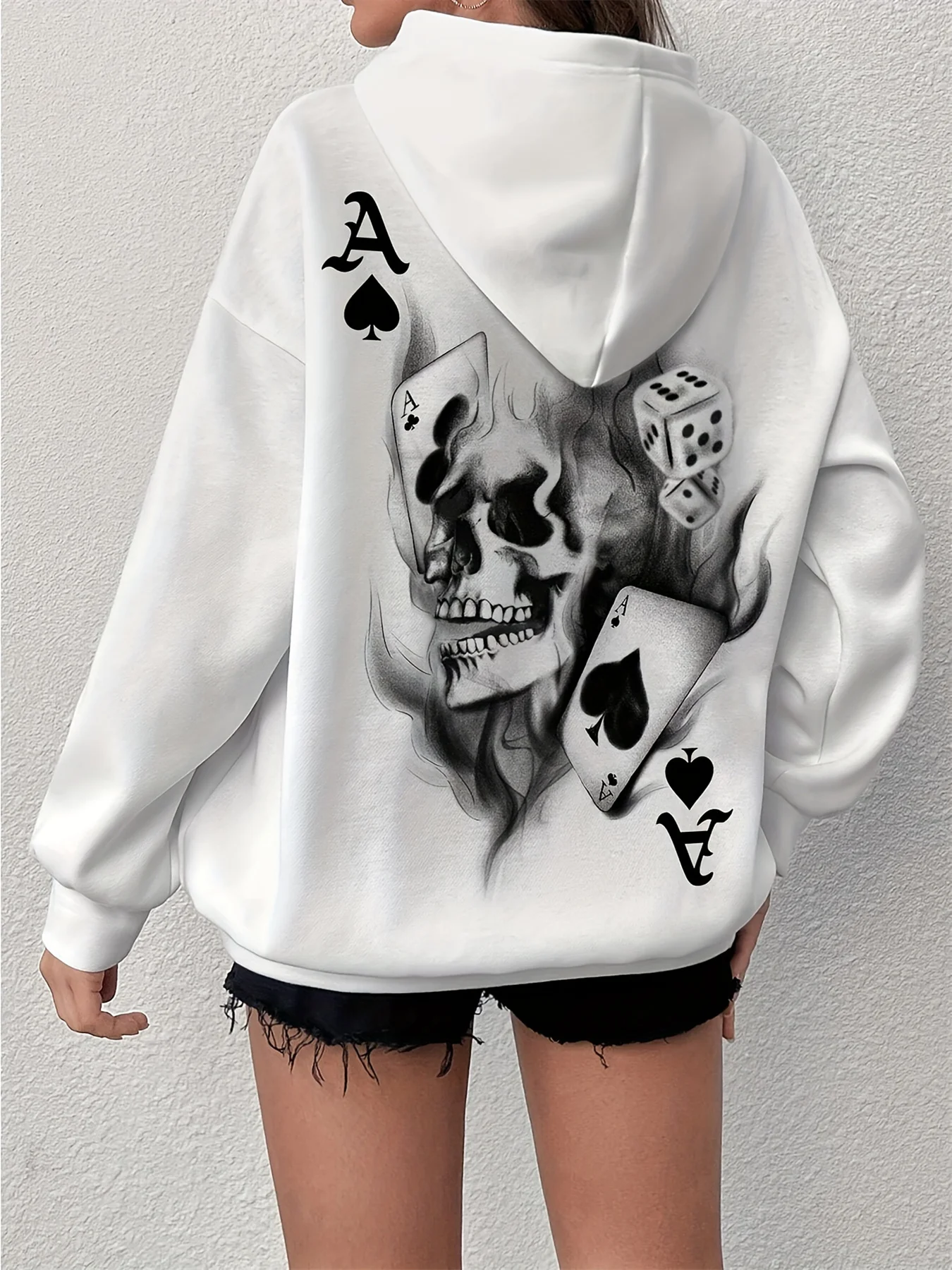 Women's Autumn and Winter Fashionable Casual Loose Geometric Skull Pattern with Plush Warm Long-Sleeved Hooded Sweatshirt