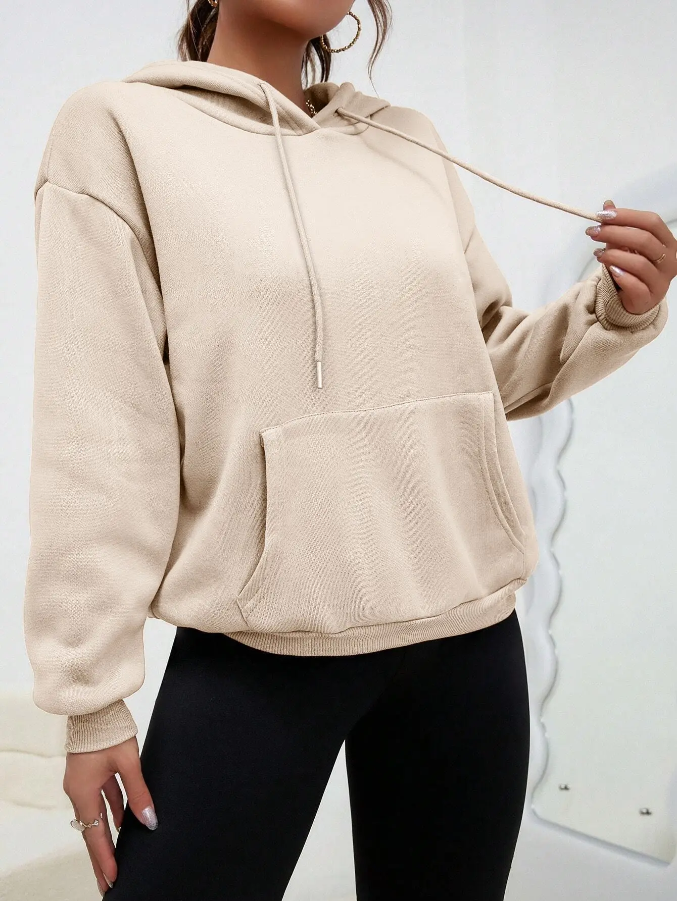 Solid Color Hoody For Female Autumn Fashionable Clothing Casual Fleece Pocket Hoodies Multicolor Unisex Women Streetwear