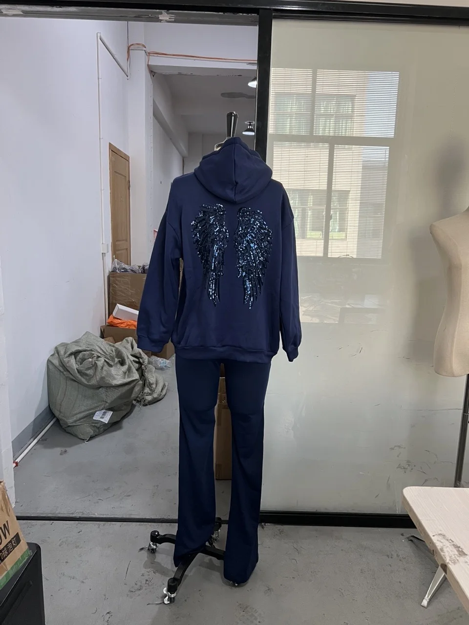 Female Sequined Wing Print Pattern Hoodie Autumn Fashion Classical Hooded Sweatshirt 2025 Loose Elegant Versatile Warm Pullover