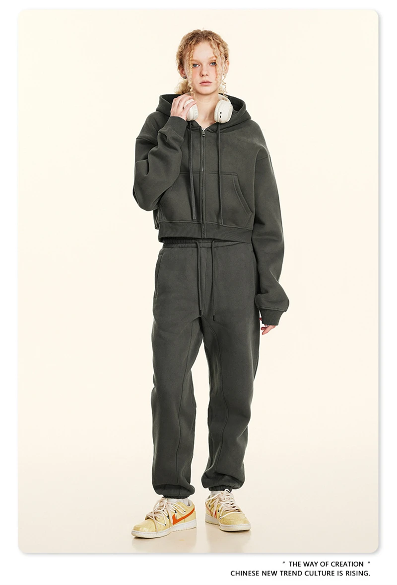 ZODF 2024 Winter Women Zipper Crop Hoodies Female Girls Solid 345gsm Warm Fleece Short Hooded Zip-Up Coat HY0911