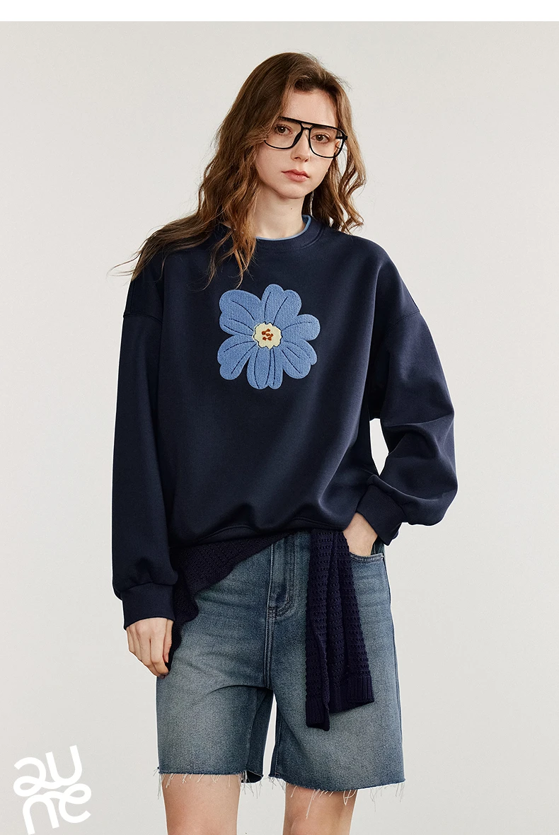 TOYOUTH Women's Hoodies Sweatshirt 2026 Autumn New Green Velvet Flower Embroidered Round Neck Pullover Cotton Tops