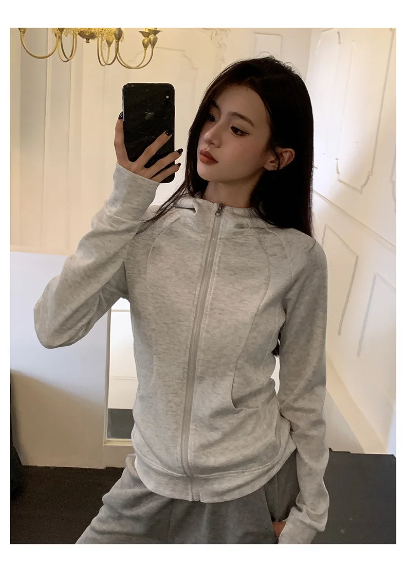 Casual Solid Zipped Hooded Sweatshirts Women Korean Style Slim Fit Sports Hoodie with Pocket Woman Spring Long Sleeve Outerwear