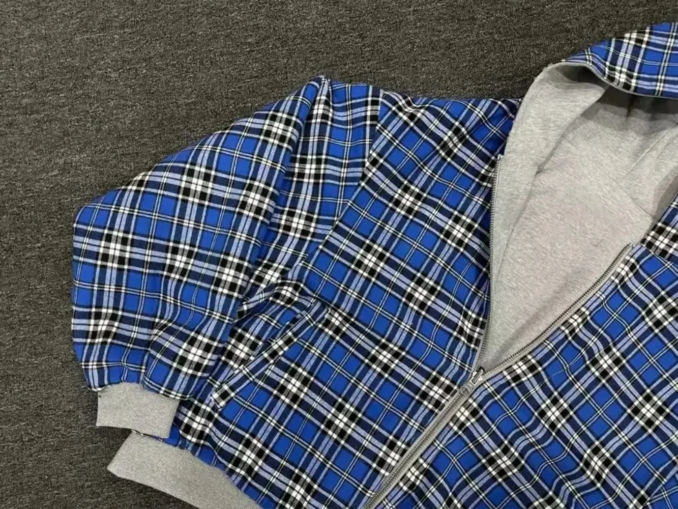 Y2K Grey Reversible Sweatshirt Harajuku Vintage Plaid Graphic Zipper Hoodie Gothic Casual Oversized Hoodie Mens Womens Clothes