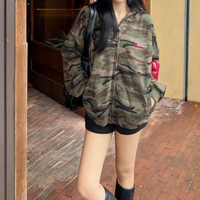 Streetwear Camouflage Casual Hoodies Harajuku Letter Embroidery Punk Jacket Women Y2k Aesthetic Pocket Casual Grunge Sweatshirts