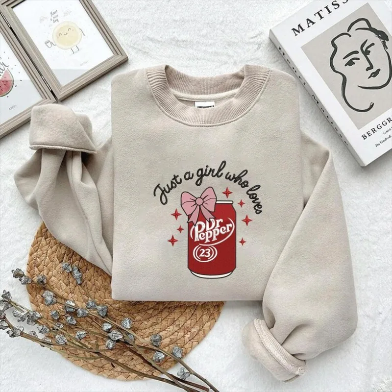 Just A Girl Who Loves Dr Pepper Crewneck Pullovers funny Soda Can Women Hoodies Fashion Casual Y2k Streetwear Holiday Hoody