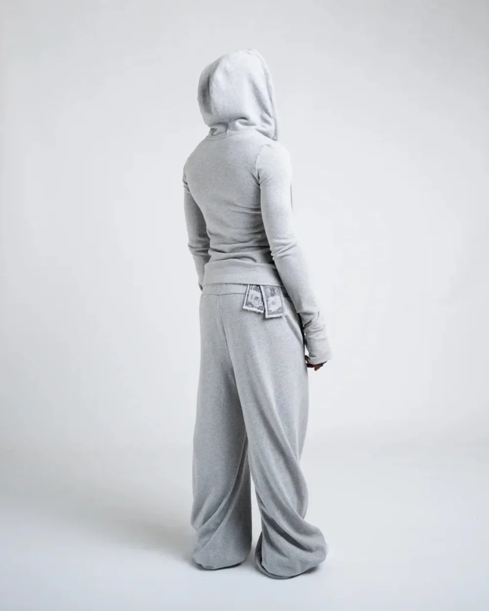 Y2K Fashion Large Zipper Decoration Sweatshirt Women Harajuku Sexy Slim Fit Hood Sweatshirt Goth Light Gray Casual Short Hoodie
