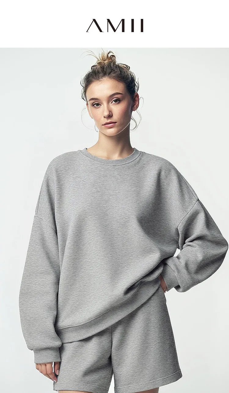 Amii Women's Sweatshirt 2026 Autumn New Round Neck Love Embroidery Pullover Sweatshirts Loose Drop Shoulder Sleeve Top 12641112
