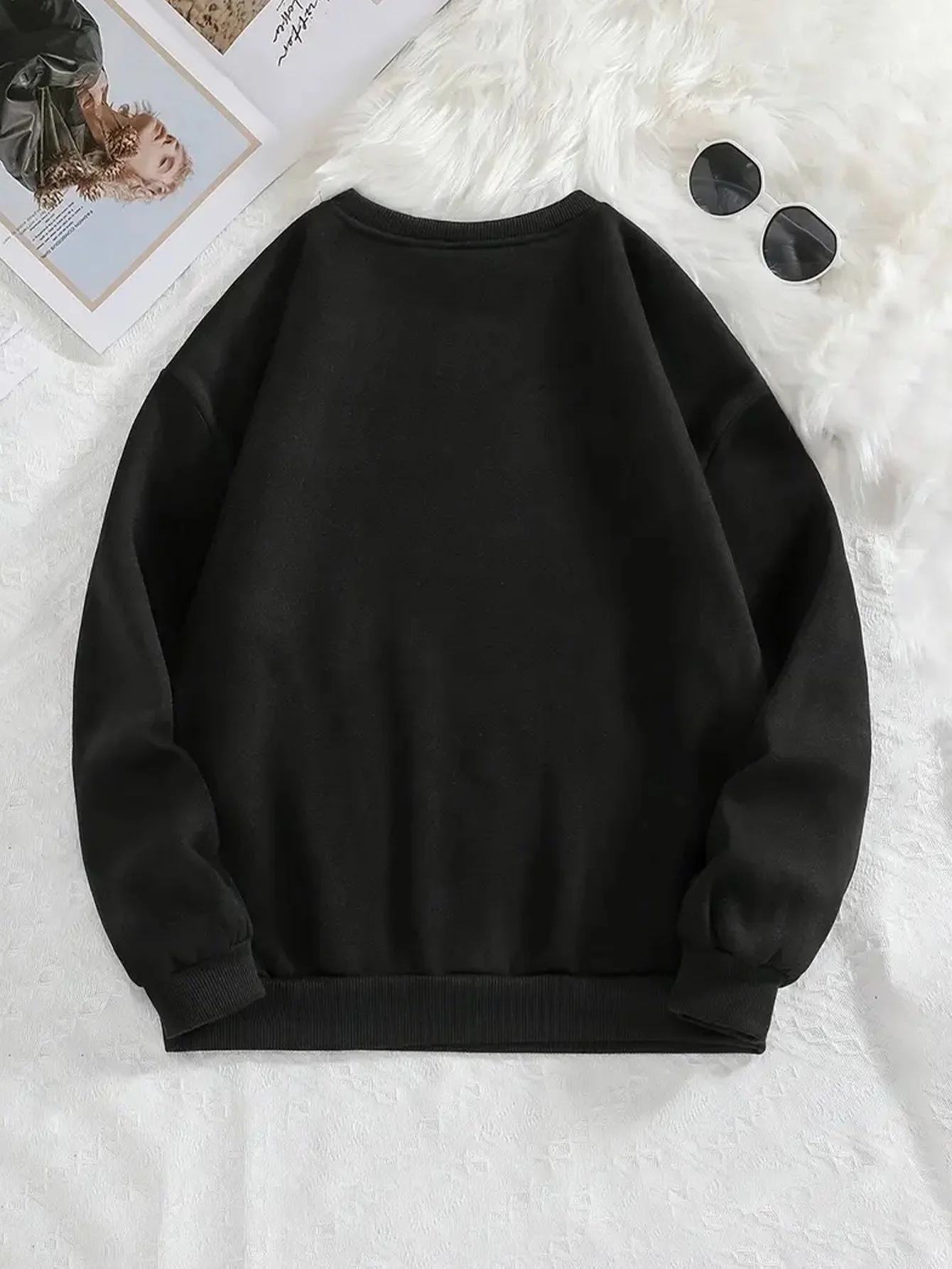 Women's Autumn and Winter Loose Casual Comfortable Merry Letter Pattern Printed Thick Long Sleeved Round Neck Hoodie Pullover