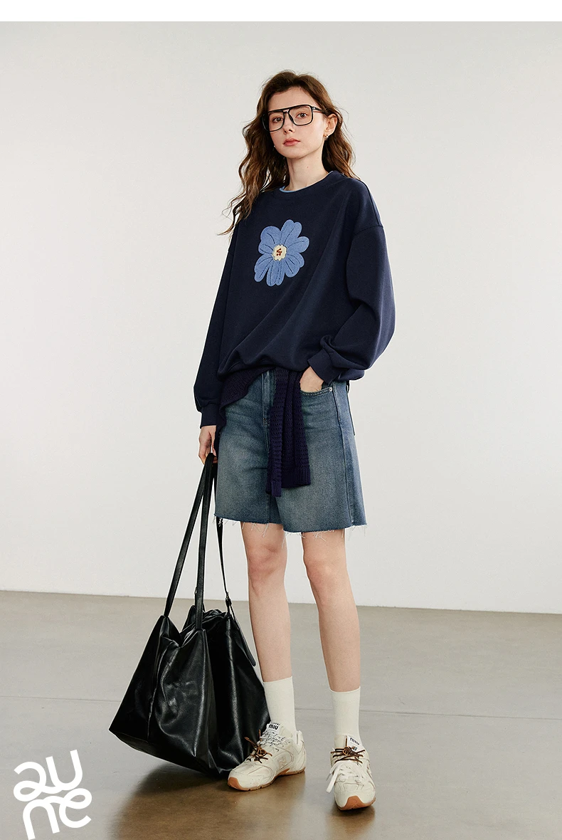 TOYOUTH Women Hoodies Sweatshirt 2025 Autumn New Green Velvet Flower Embroidered Round Neck Pullover Cotton Tops