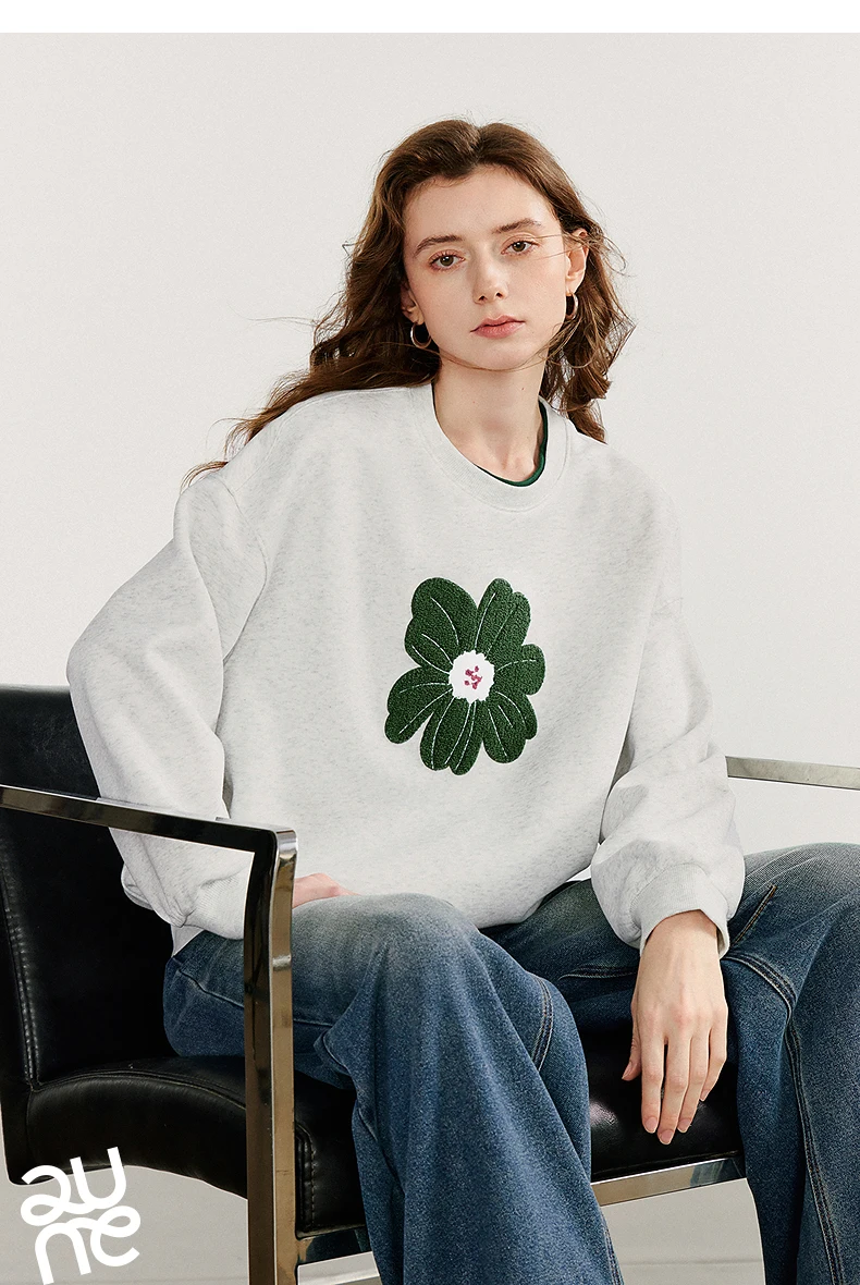 TOYOUTH Women Hoodies Sweatshirt 2025 Autumn New Green Velvet Flower Embroidered Round Neck Pullover Cotton Tops