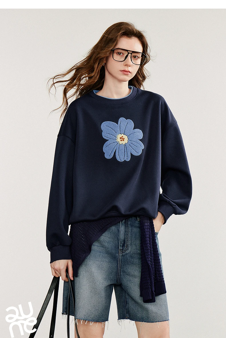 TOYOUTH Women Hoodies Sweatshirt 2025 Autumn New Green Velvet Flower Embroidered Round Neck Pullover Cotton Tops