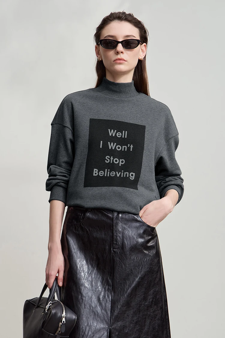 AMII Woman Sweatshirts 2025 Autumn New Minimalist Turtleneck Top Women Loose Knitted Christmas Cotton Female Sweatshirt 12544006