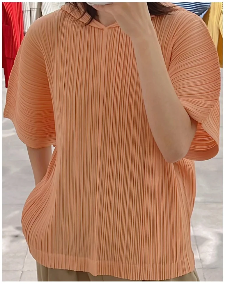 Miyake Pleated Top for Women 2026 Spring New Fashion Versatile Short-sleeved Fashion T-shirt for Women Folding Hooded Sweatshirt