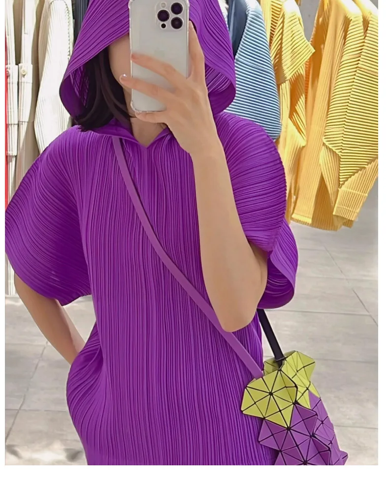 Miyake Pleated Top for Women 2026 Spring New Fashion Versatile Short-sleeved Fashion T-shirt for Women Folding Hooded Sweatshirt