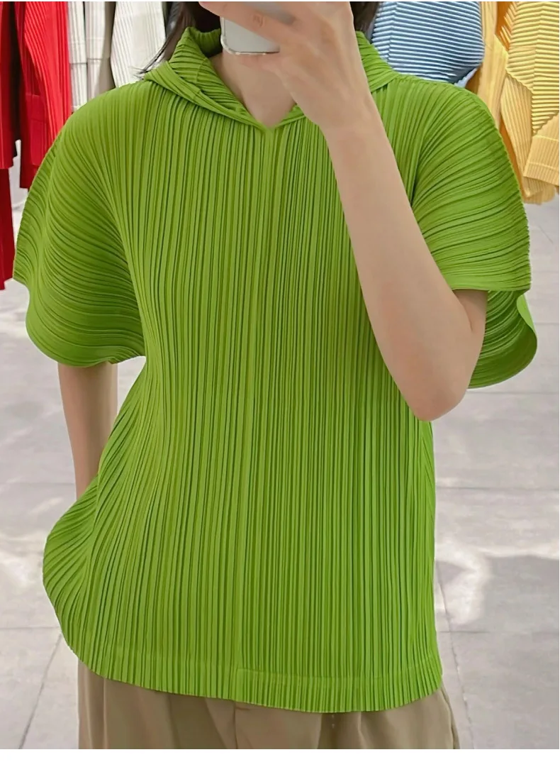 Miyake Pleated Top for Women 2026 Spring New Fashion Versatile Short-sleeved Fashion T-shirt for Women Folding Hooded Sweatshirt