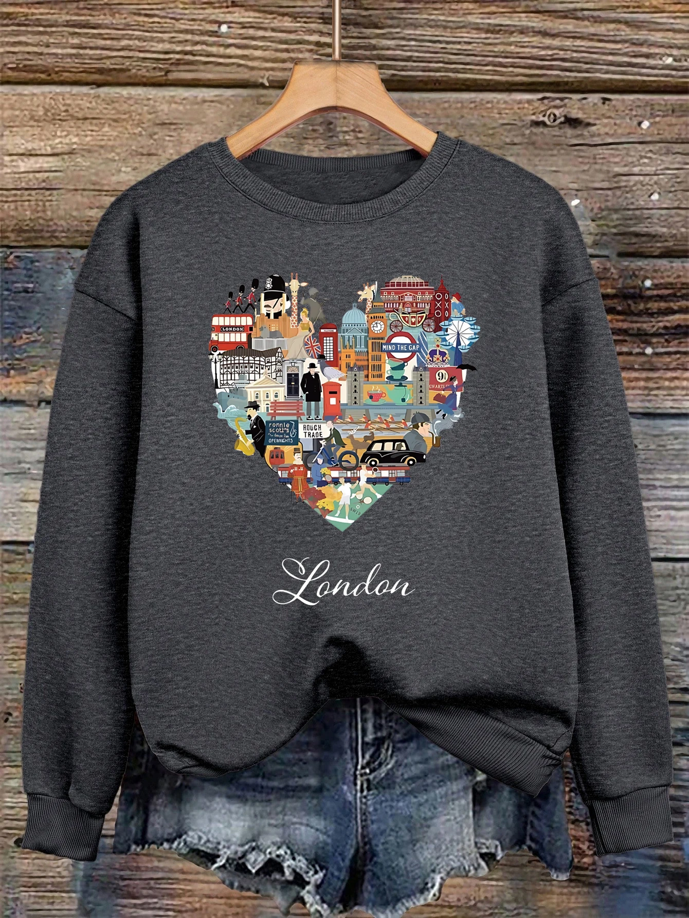 London Heart Street View Print Sweatshirt Women Fleece Hip Hop Streetwear Loose Autumn Clothes Comfortable O-Neck Pullovers