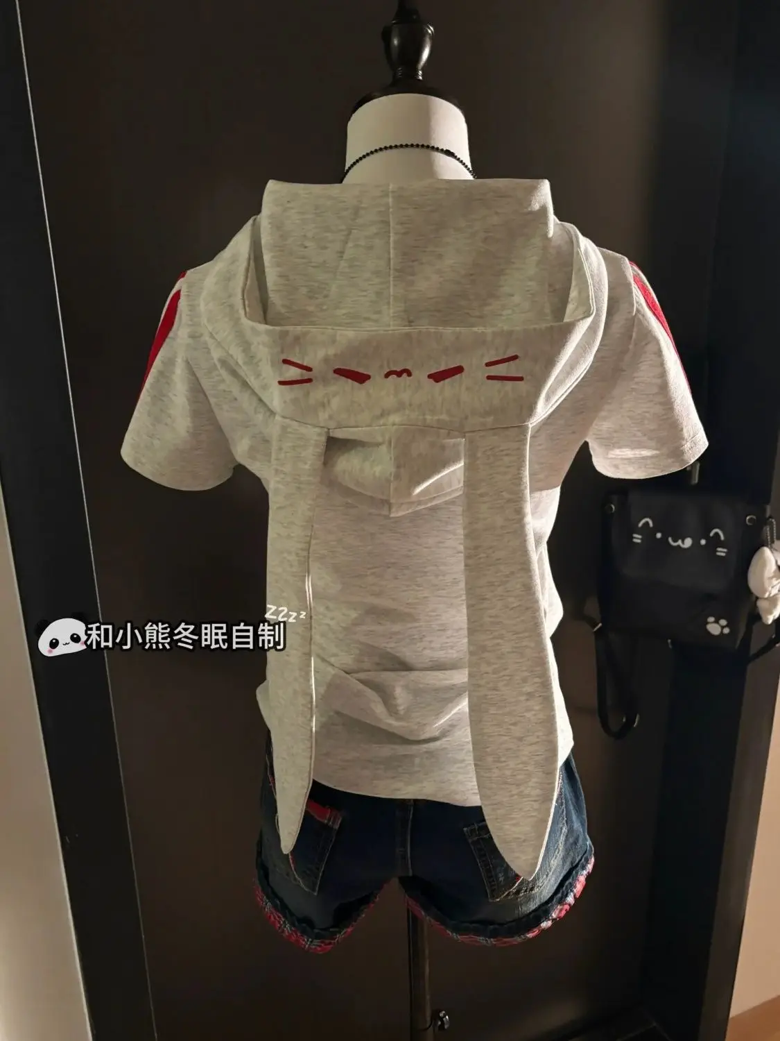 Xgoth Cute Girl Slim Fit Japanese Rabbit Ear Hooded Short Sleeve Zipper Jacket for Women Summer y2k Gray Hoodies Women Tops