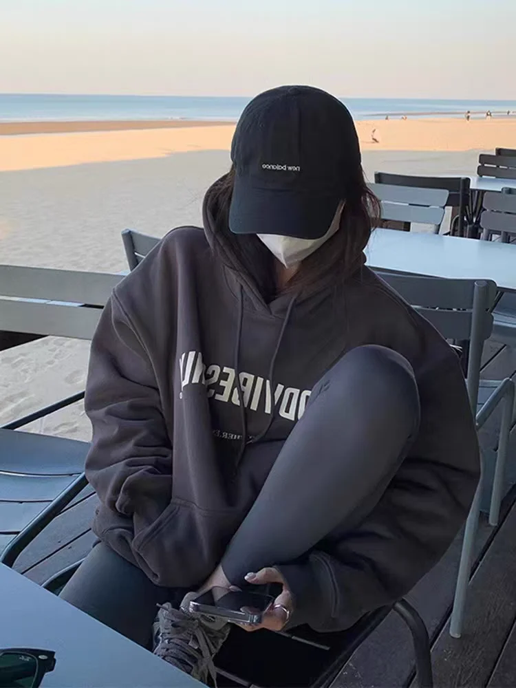 Korean Fashion Loose Sweater Women Autumn Winter 2025 Long Sleeve Hooded Shirt Letter Print Pullover Tops Casual Sweatshirts