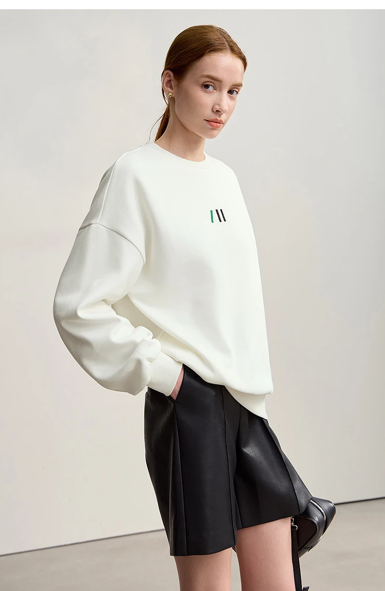 Amii Sweatshirt For Woman 2026 Winter New Casual Round Neck Long Sleeve Hoodie Women Loose Warm Pullover Versatile Top 12524080