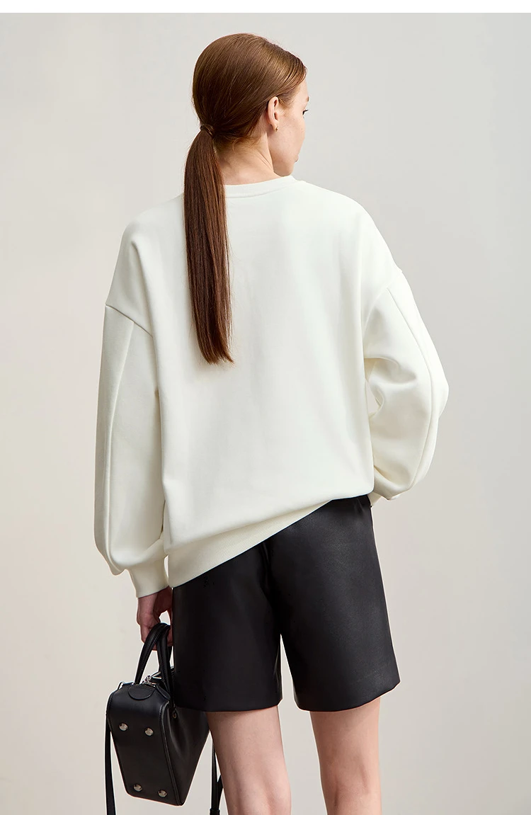 Amii Sweatshirt For Woman 2026 Winter New Casual Round Neck Long Sleeve Hoodie Women Loose Warm Pullover Versatile Top 12524080