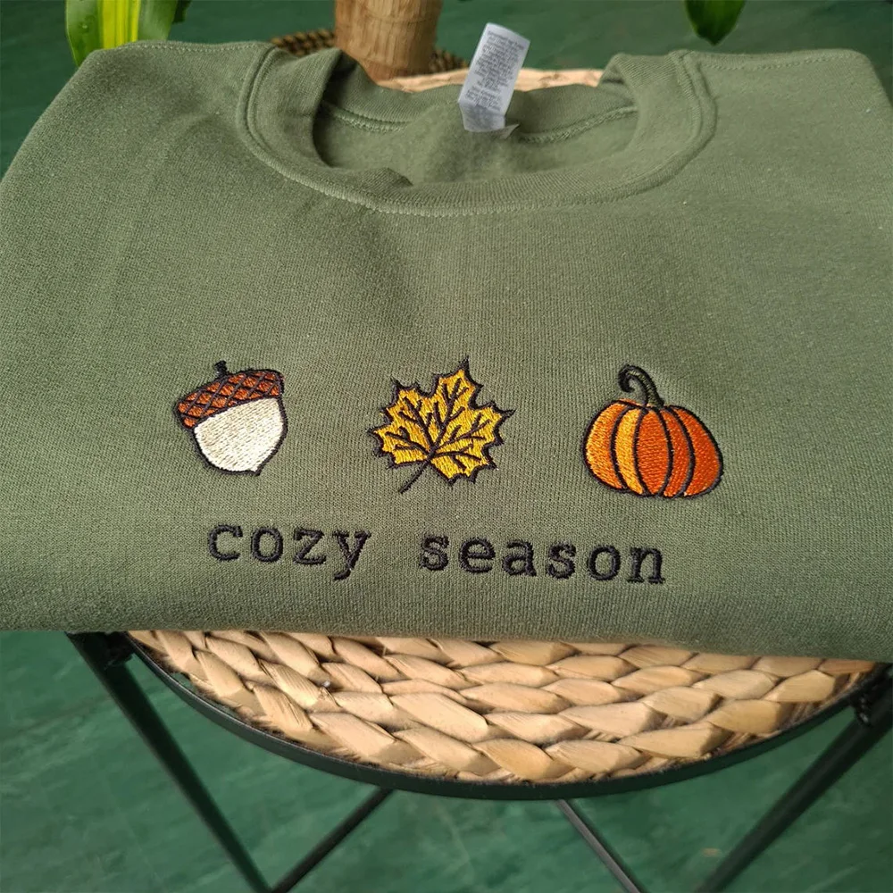 Cozy Season Fall Embroidered Sweatshirt Unisex Men Women Loose Thick Fleece Pullover Vintage Style Crewneck Casual Clothes