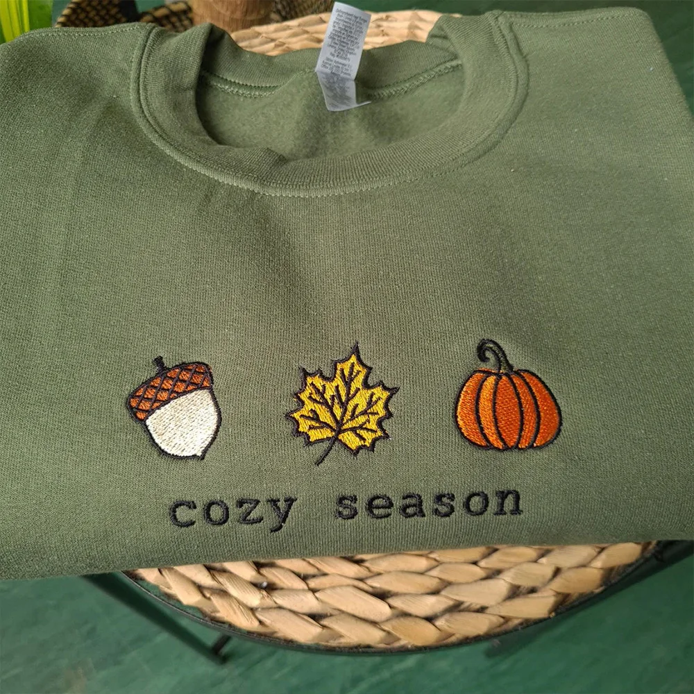Cozy Season Fall Embroidered Sweatshirt Unisex Men Women Loose Thick Fleece Pullover Vintage Style Crewneck Casual Clothes