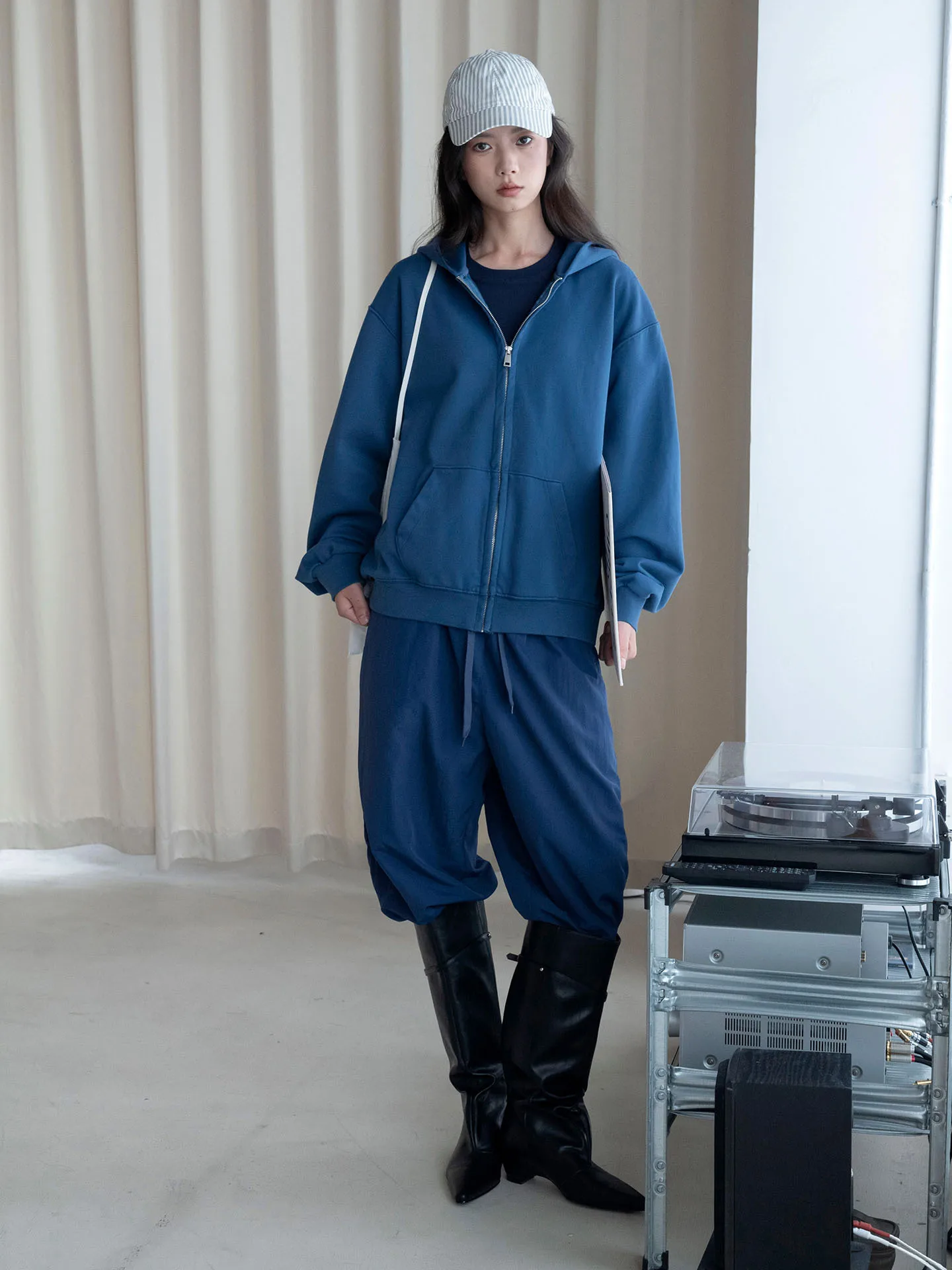 Autumn new style simple and fashionable hooded zipper basic sweatshirt loose casual jacket for women