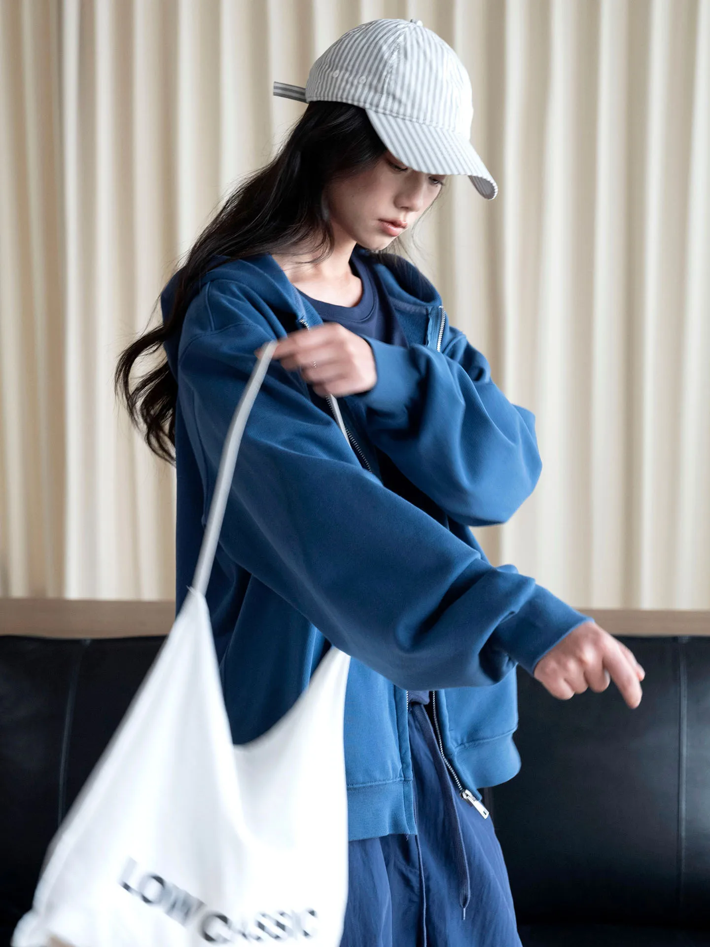 Autumn new style simple and fashionable hooded zipper basic sweatshirt loose casual jacket for women
