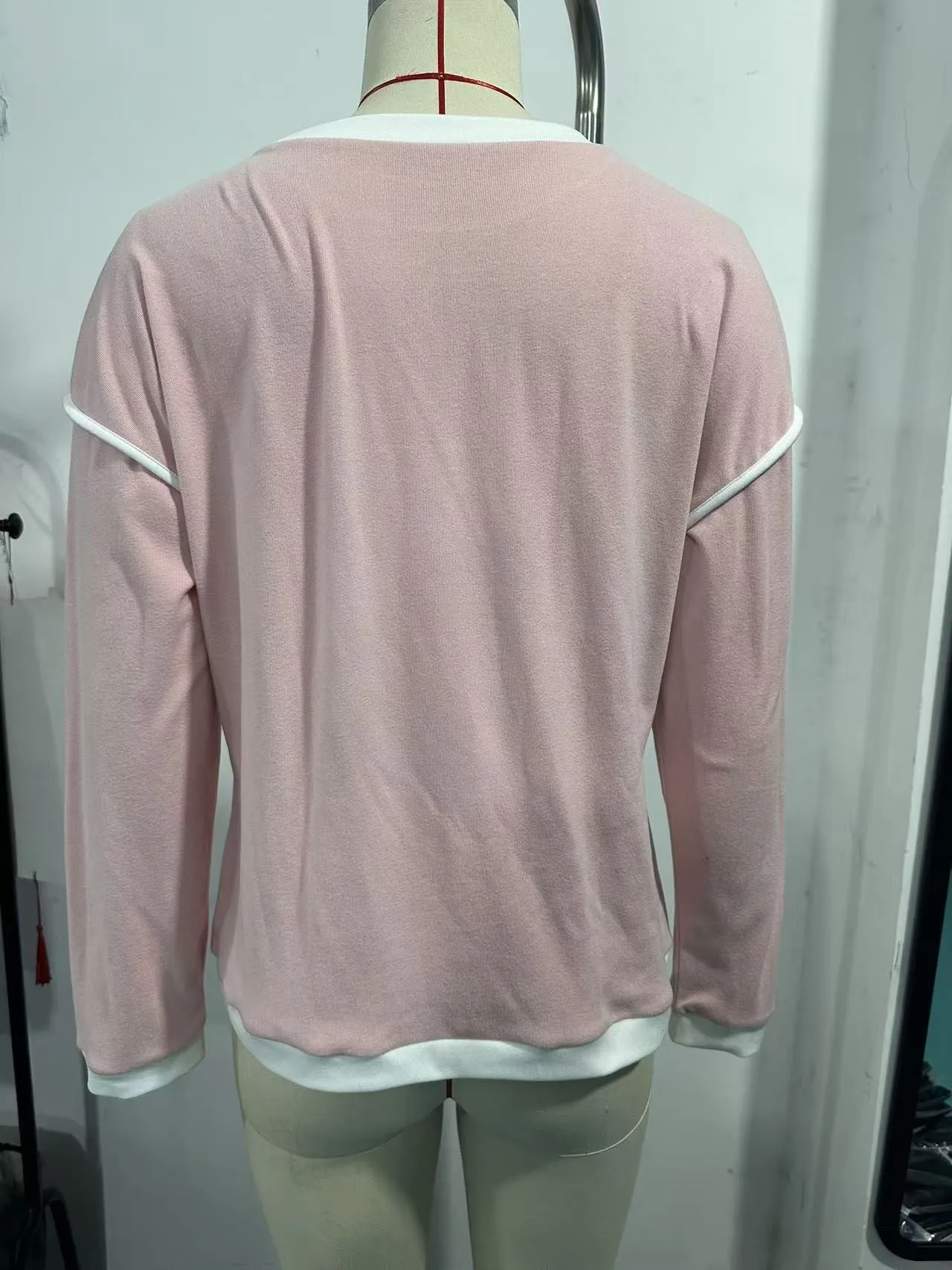 Casual Crew Neck Hoodie Loose Fit American and European Style with Long Sleeve Patchwork Regular Length Pullover for Women