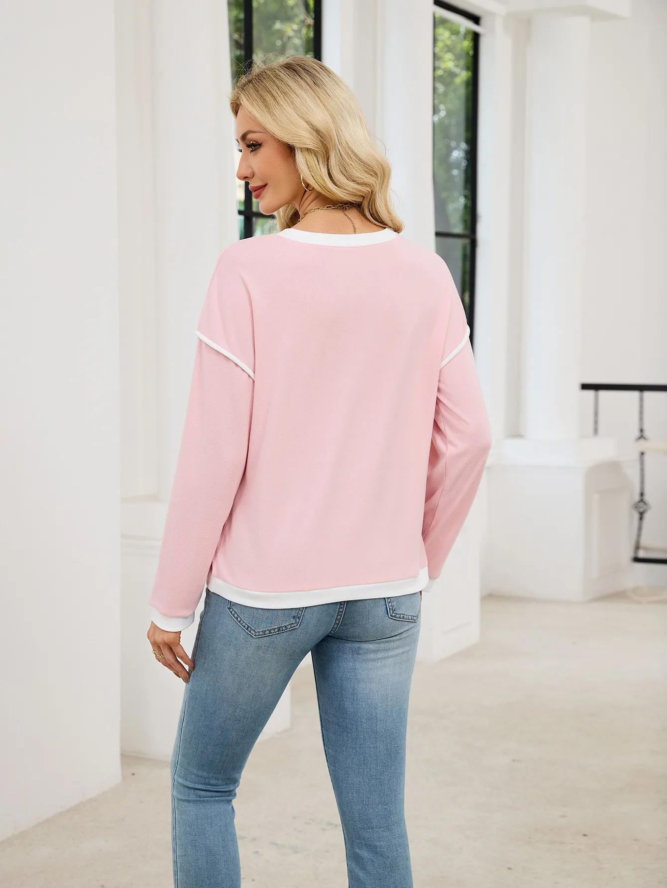 Casual Crew Neck Hoodie Loose Fit American and European Style with Long Sleeve Patchwork Regular Length Pullover for Women