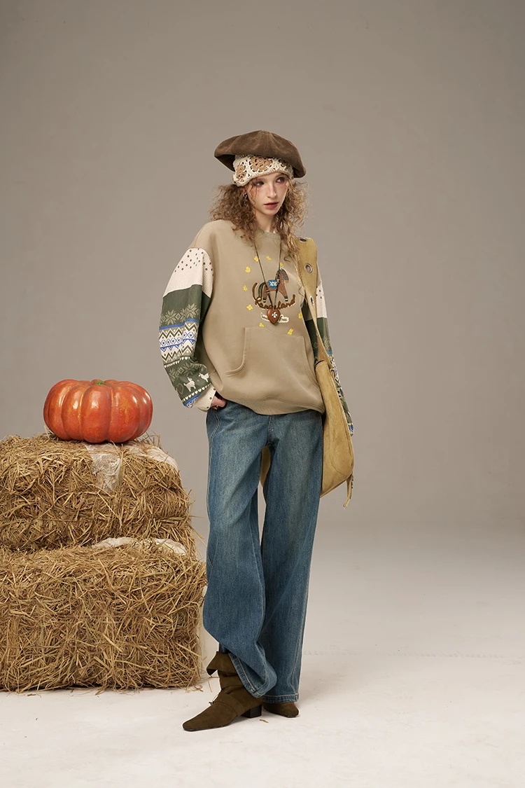 ELFSACK 2025 Autumn New Arrivals Casual Soft Vintage Splicing Design Crew Neck Sweatshirt For Woman