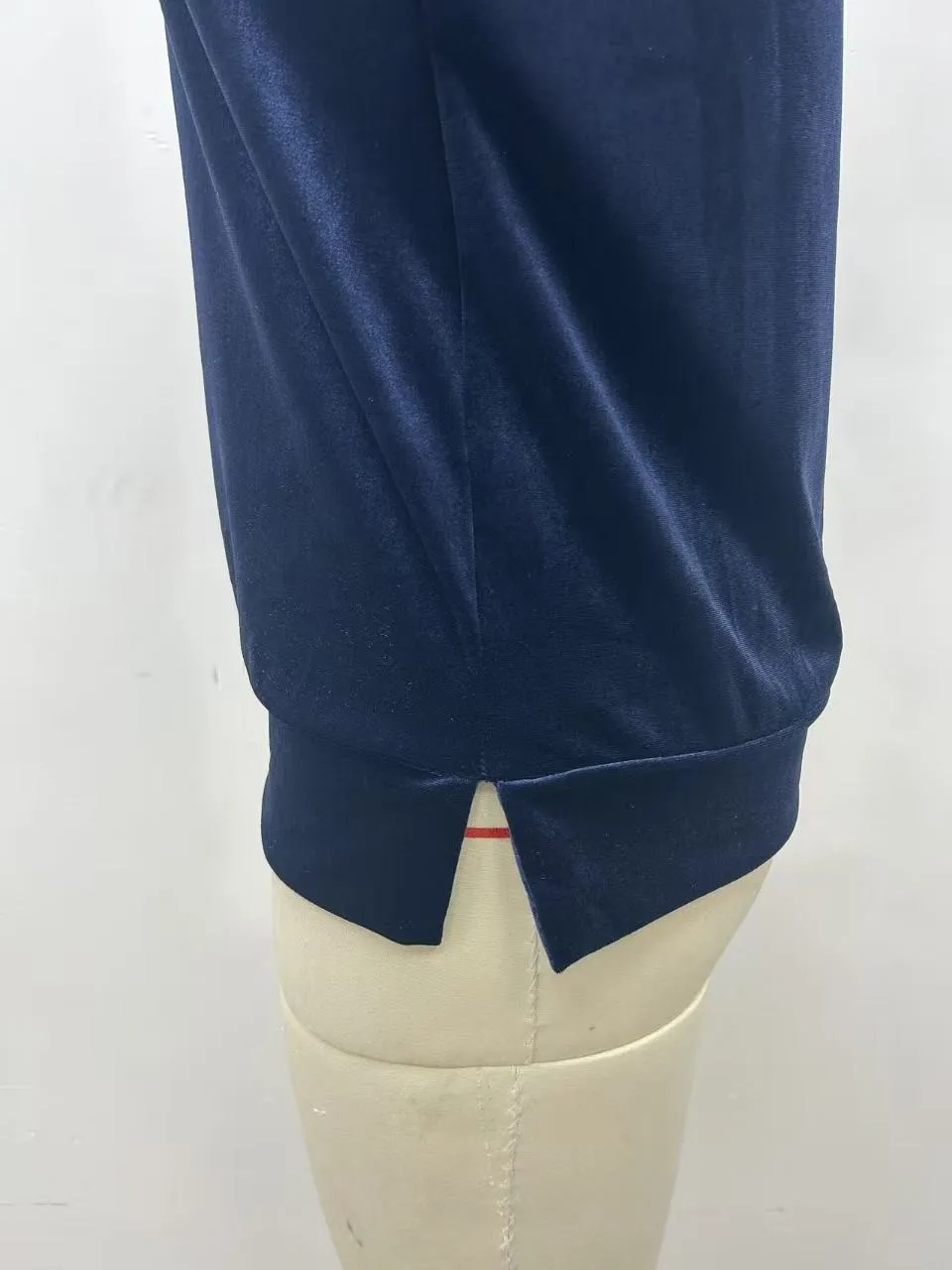 Women's Winter Clothing Hoodie with Fleece Lining Long Sleeve Irregular Hem 3D Effect Velvet Neck Regular Fit Female Clothing