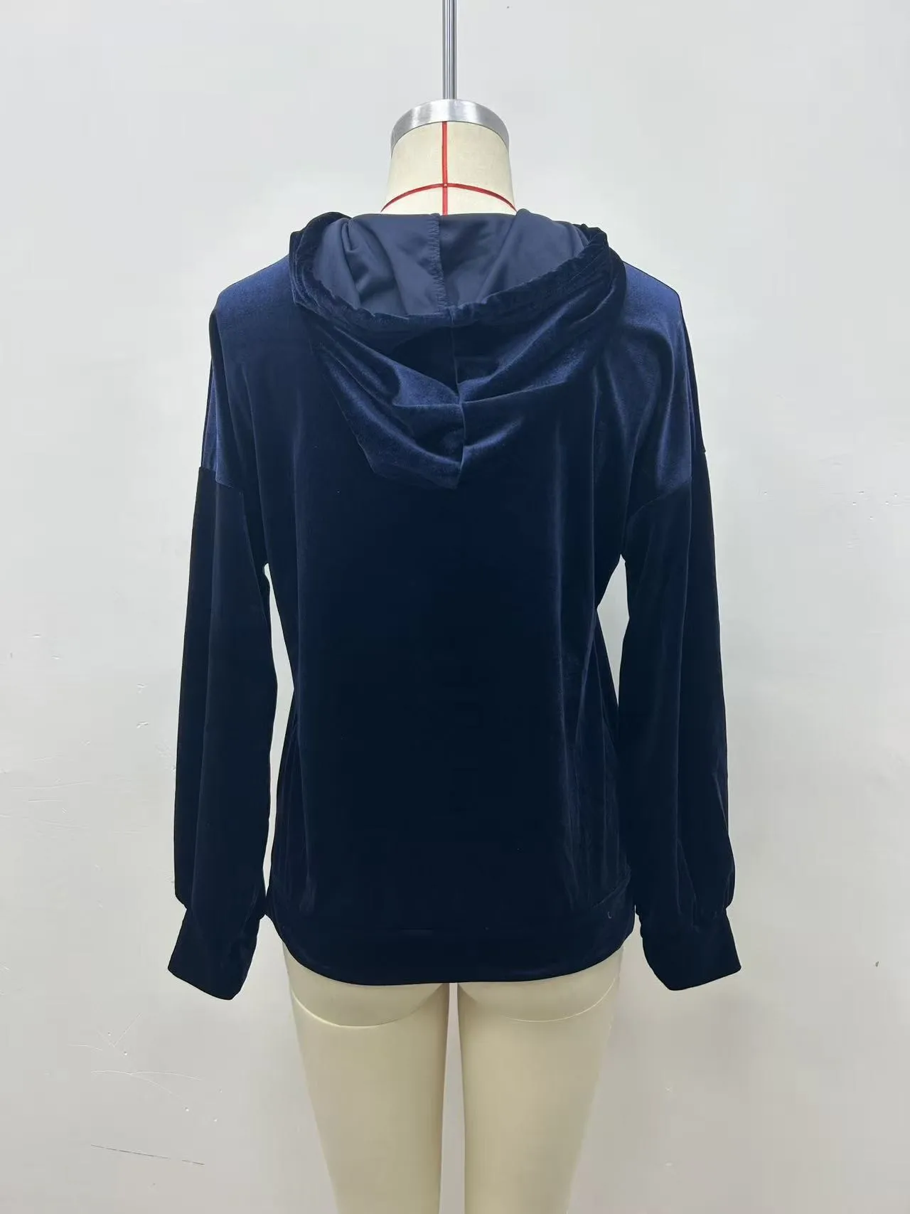 Women's Winter Clothing Hoodie with Fleece Lining Long Sleeve Irregular Hem 3D Effect Velvet Neck Regular Fit Female Clothing