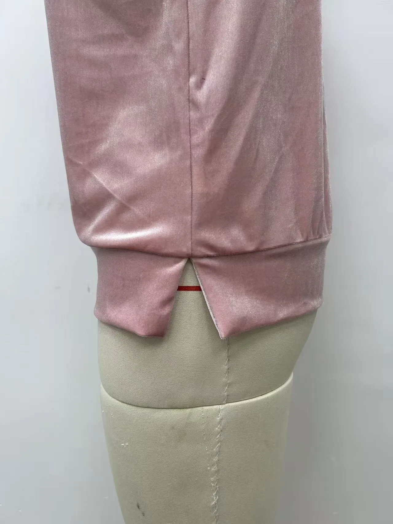 Women's Winter Clothing Hoodie with Fleece Lining Long Sleeve Irregular Hem 3D Effect Velvet Neck Regular Fit Female Clothing
