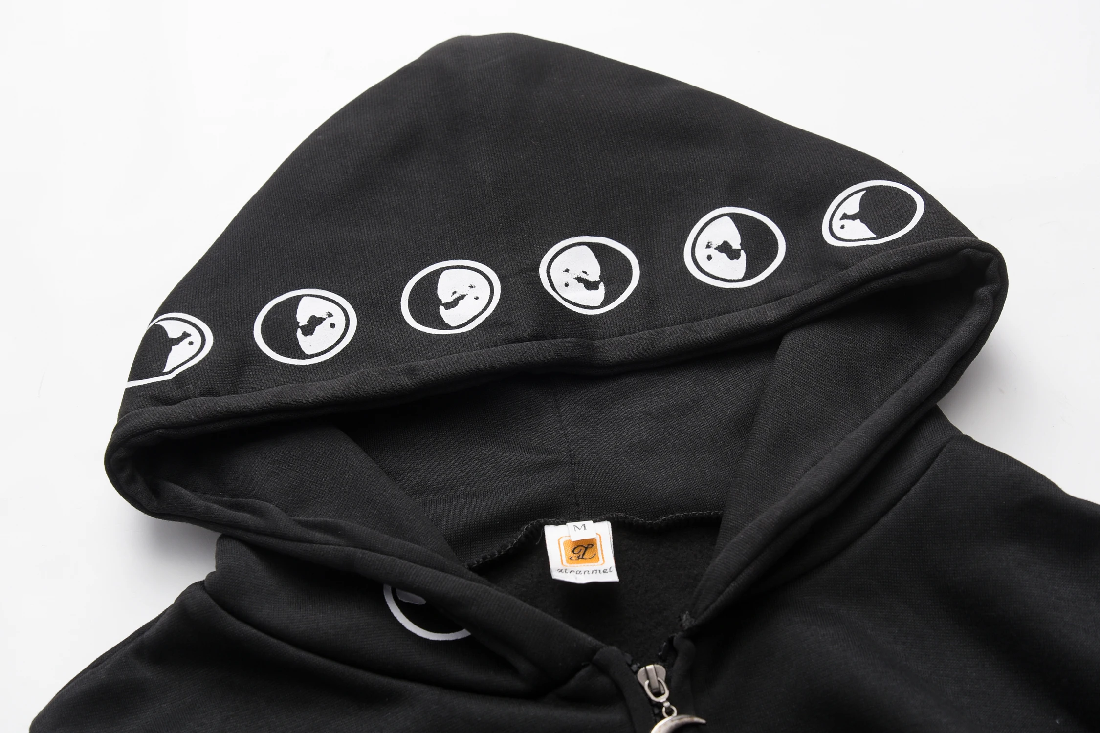 Hot Selling Black Punk Peng Hoodie with Moon Print Long Sleeved Hoodie