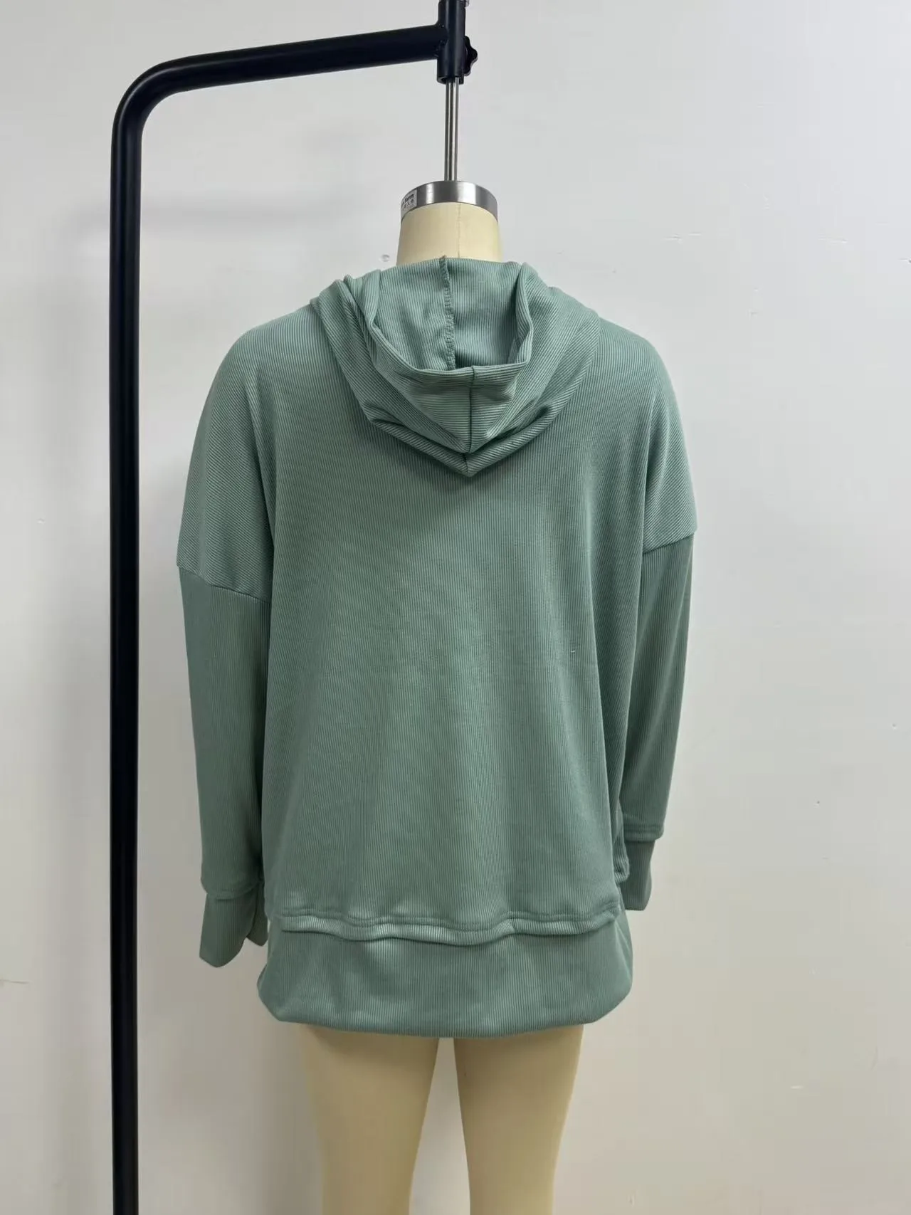 Women's Winter Clothing Loose Fit Drop Shoulder V Neck Long Sleeve Solid Macaron Color Casual Hoodie for Women and Girls