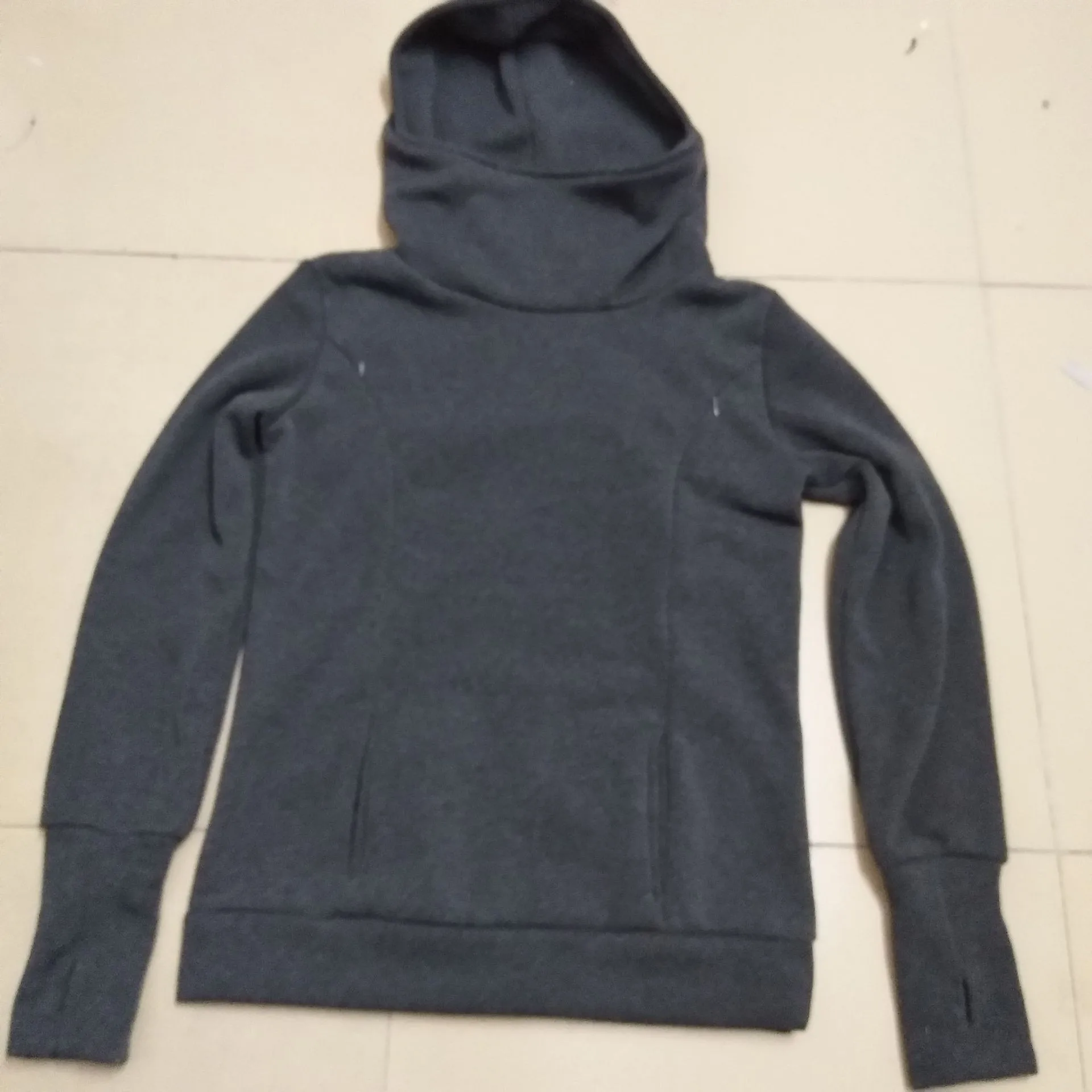 Long Sleeve Pullover Hoodie Loose Fit Casual Women Hoodie with Regular Length European and American Style Spring Sweatshirt