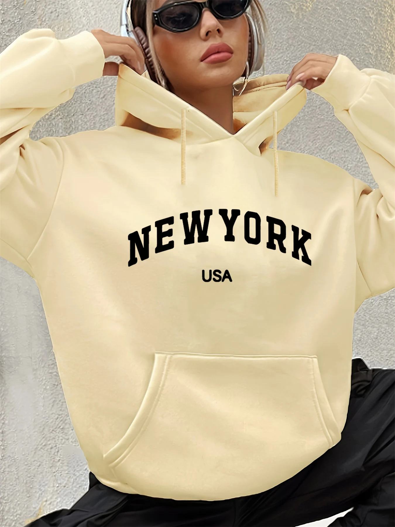 Women's autumn and winter warm and loose casual New York USA letter printed suede long sleeved hooded sweatshirt
