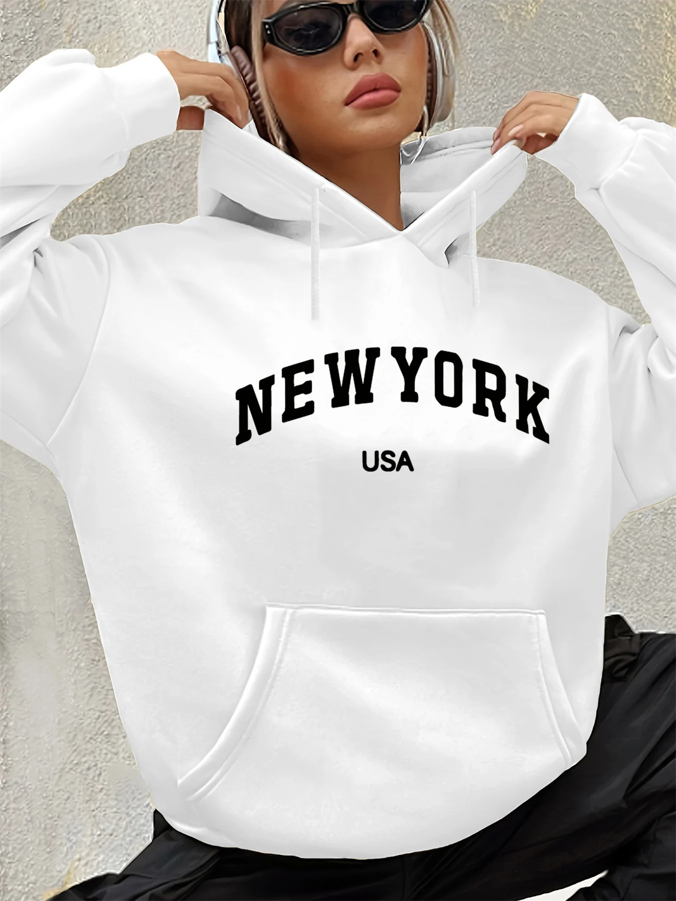Women's autumn and winter warm and loose casual New York USA letter printed suede long sleeved hooded sweatshirt
