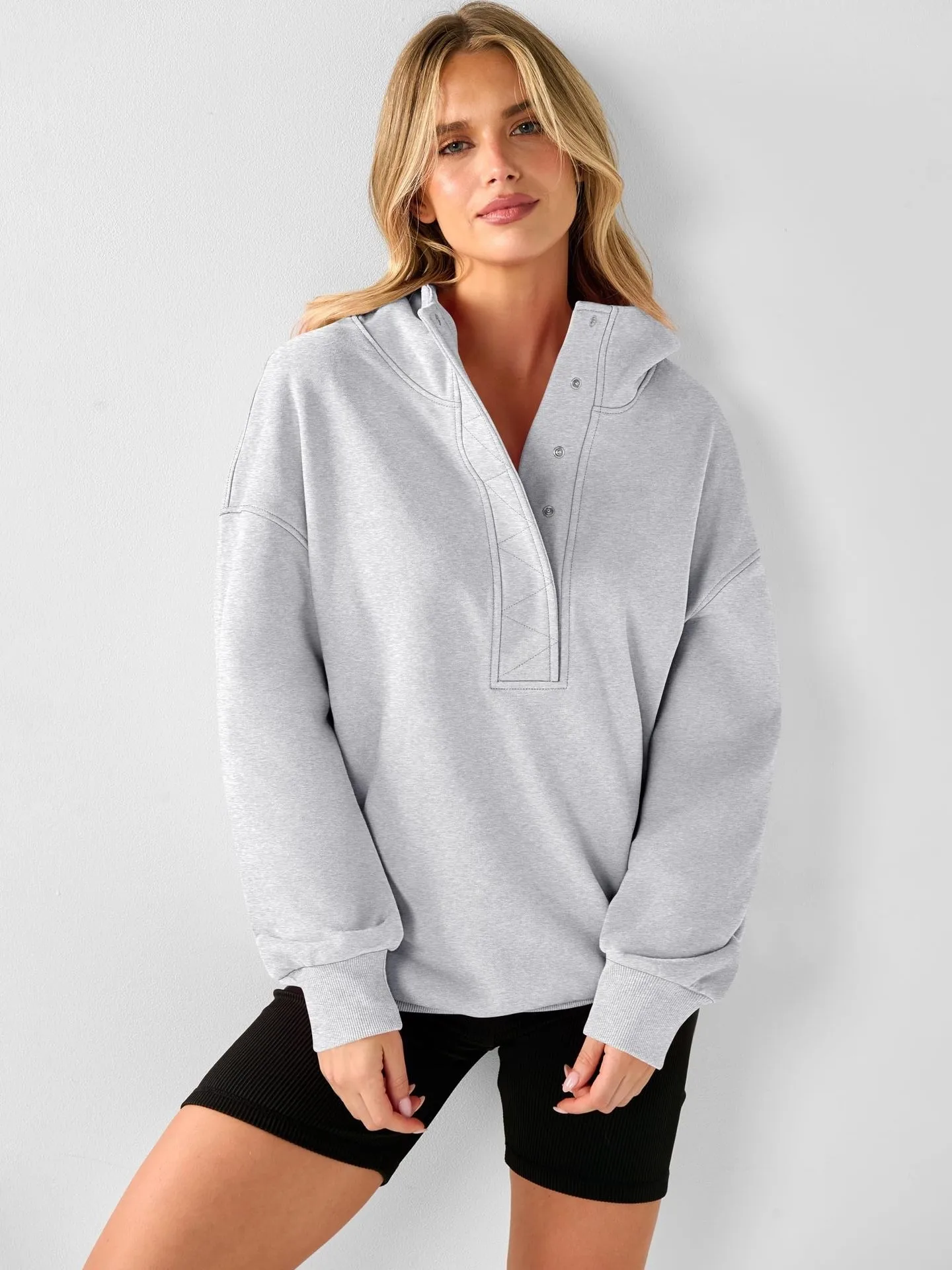 Casual Hooded Loose Fit Hoodie with Hooded Neckline American and European Style Streetwear Mid Length Autumn Single Women Hoodie