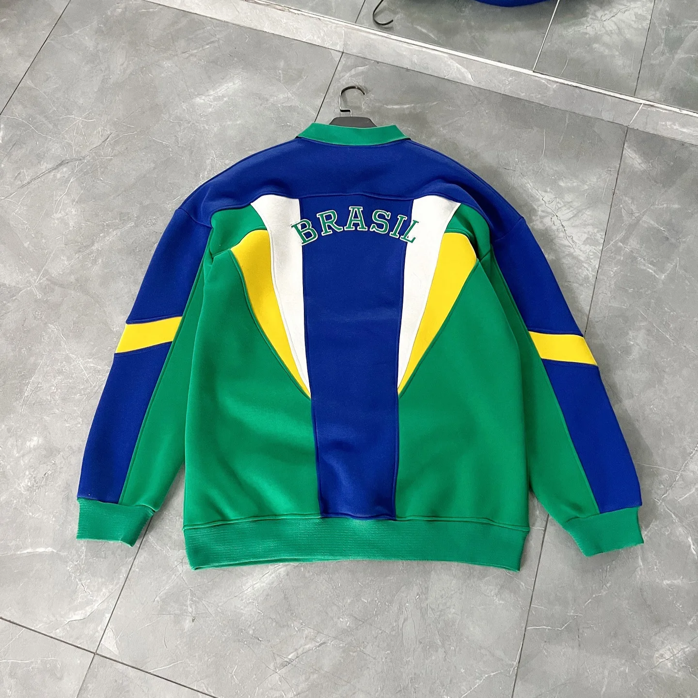 Y2K Autumn and Spring Loose Brazilian Letter Embroidery Three-Dimensional Splicing Design Men's and Women's Sports Tops