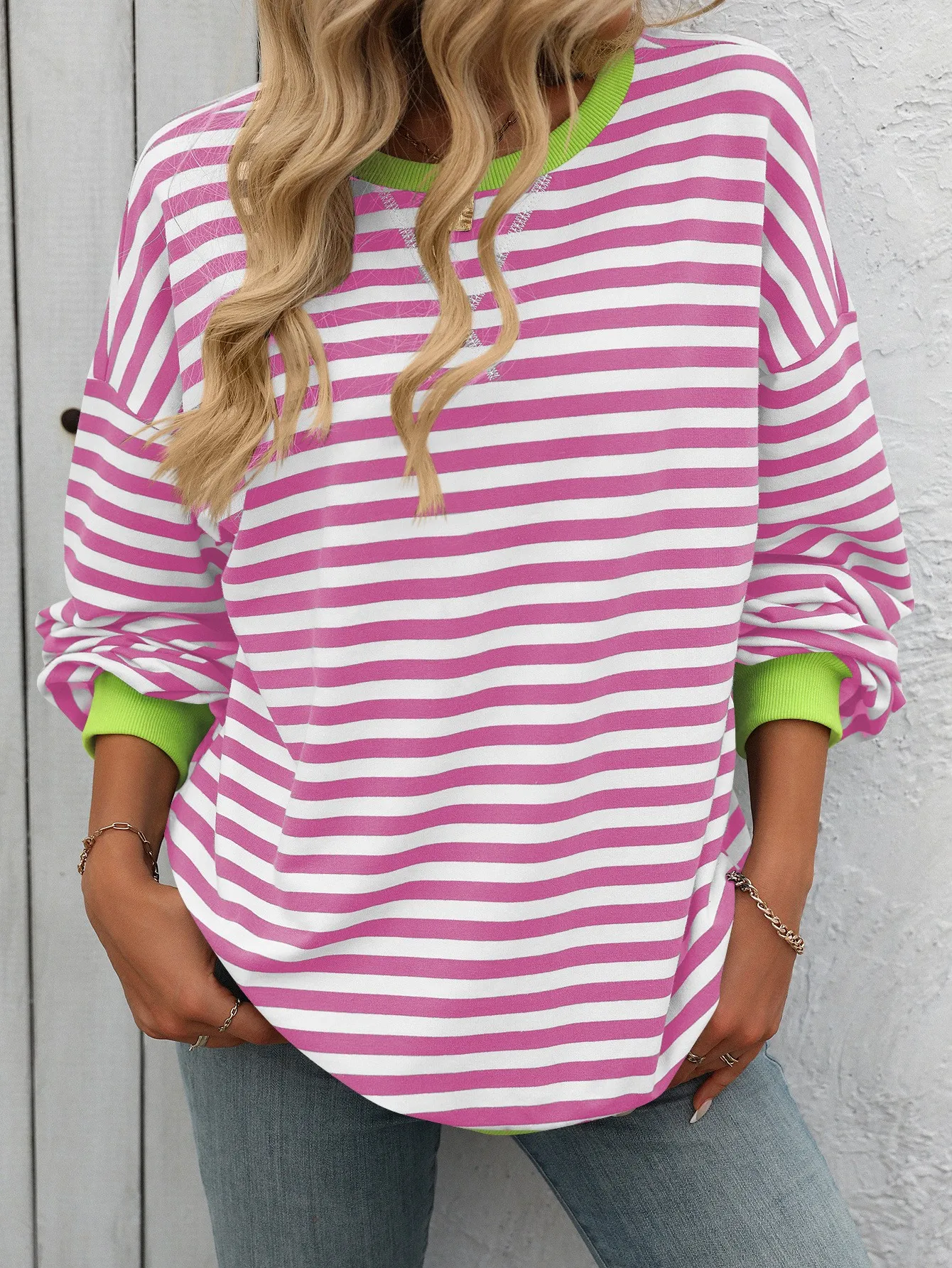 Striped Loose Fit Hoodie Mid Length Hip Hop with Long Sleeve Pullover Regular Sleeve Streetwear Plaid Autumn Women Sweatshirts