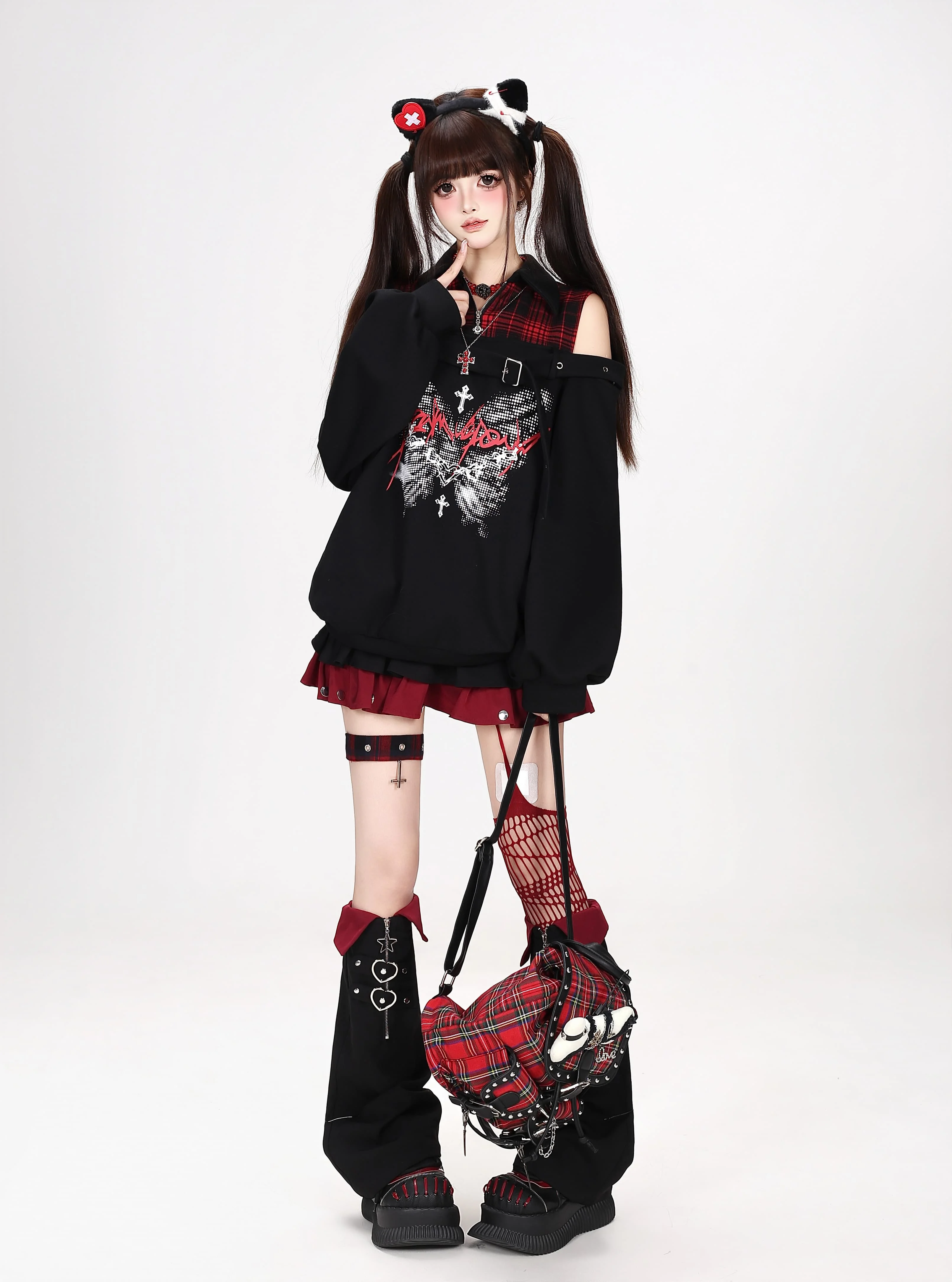 Original Subculture Sweet Cool Off-shoulder Long-sleeve Butterfly Print Plaid Patchwork Loose Sweatshirt for Women Autumn 2026